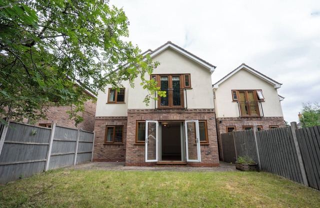 Merstone 5BR House - Updated Photos Soon