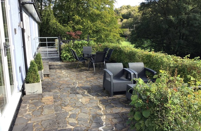 Rural 4 Bed Annexe