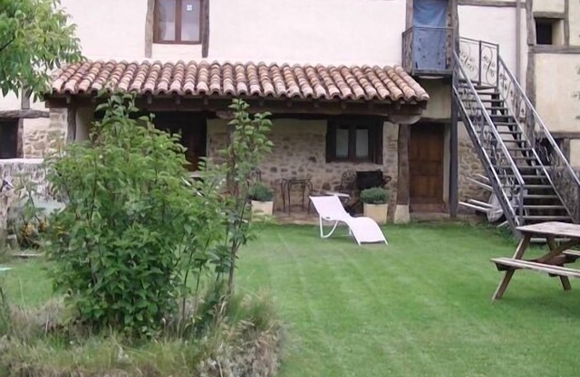 Apartamento rural La Panera de la Tila para 2 personas