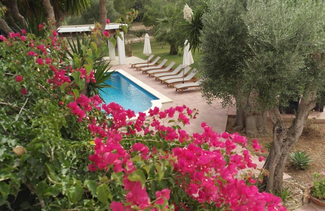 MAISON RURALE EN PLEINE NATURE. FAMILLES IDÉALES. PISCINE PRIVÉE. WIF GRATUIT