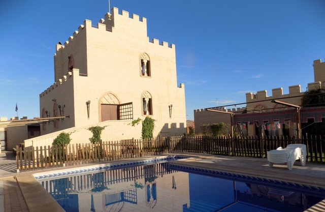 Rural House La Alcazaba | the oak