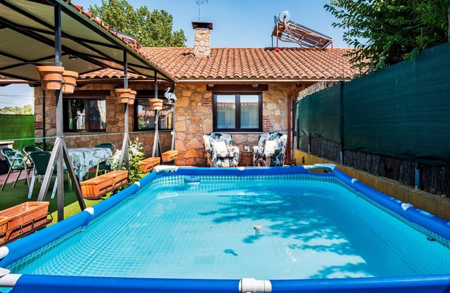 Rural House 'La Casa Del Carpintero' with Private Pool, Private Terrace, and Private Garden