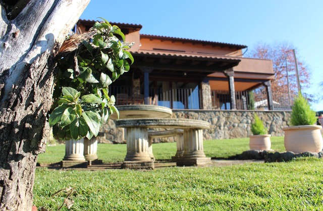 Cottage 3 Panetes
