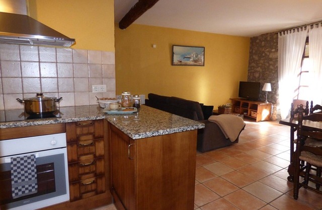 Gîte rurale avec piscine et jacuzzi (Albera, Can Llobet)