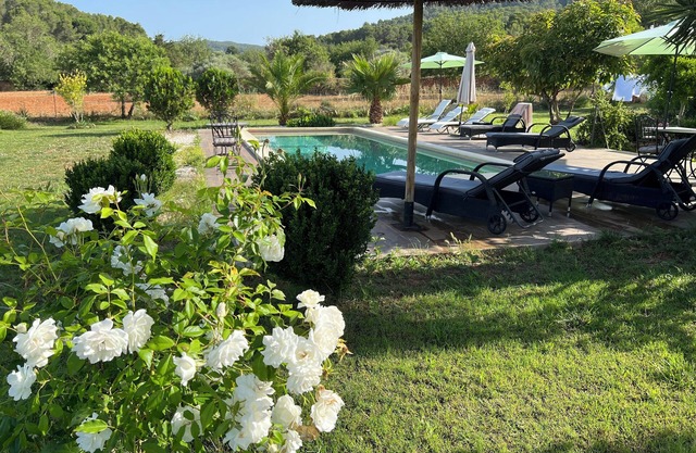 propriété rural Idéal pour les couples qui aiment la nature environnante et la tranquillité.