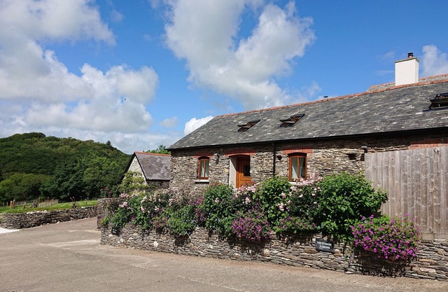 Retraite rurale pour 2 avec bain à remous privé près d'Exmoor et de la côte