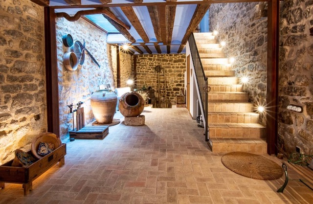 Rural Tourism House in the heart of the Ports de Tortosa-Beceit.