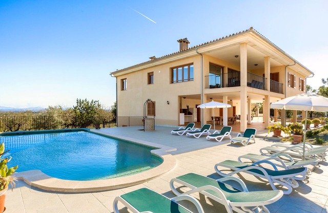 Villa rurale avec piscine et vue exceptionnelle - Villa Sastre