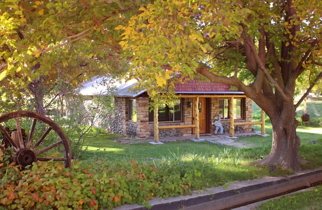 Rustique 1,935 récemment rénové Ranch House