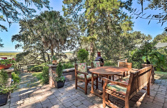 Rustic Beaufort Home w/ Stunning Marsh Views!