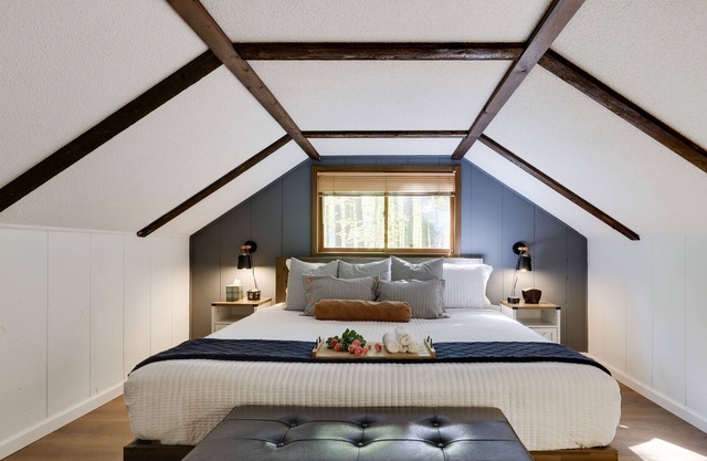 Rustic Cabin at Poconos +Ski, 2 king beds, Pit