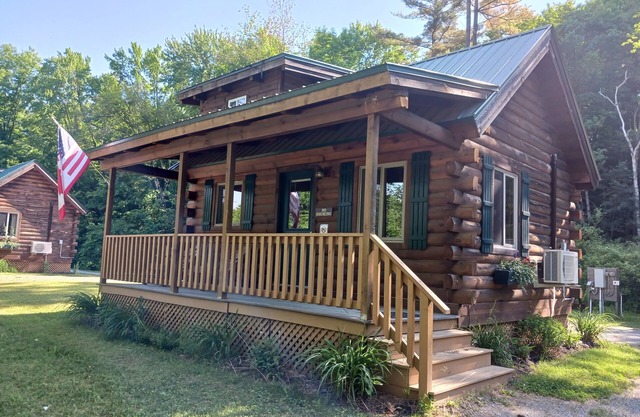 Rustic Cabin Available in North Haverhill NH