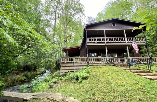 Cabine Creekside mignon!♥ ️