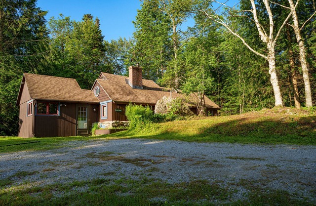 Chalet rustique sur un étang privé à Stratton Vermont