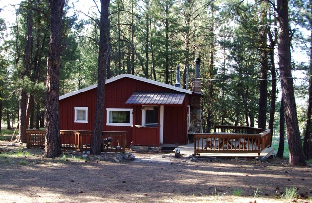 Rustique Cabin- "Virginie"