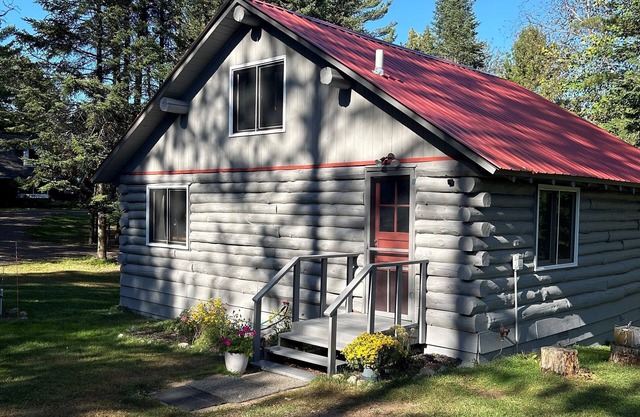 ** Nouveaux propriétaires ** "Lakeview" Maintenant, la "Clam rustique" ... Une escapade en cabane en rondins confortable