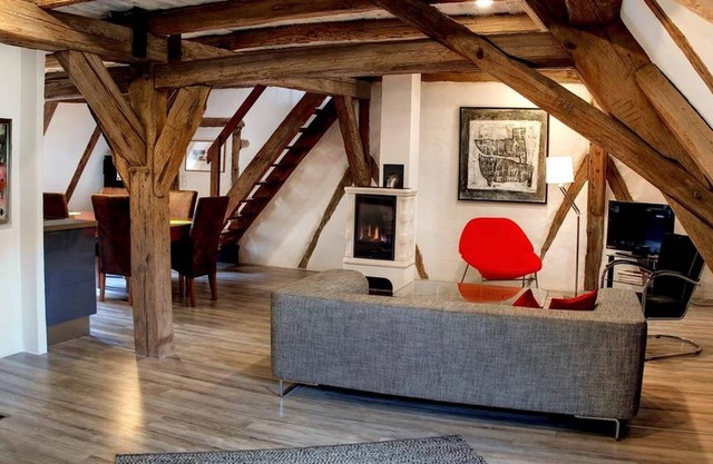 Rustic Premium Apartment in Old City