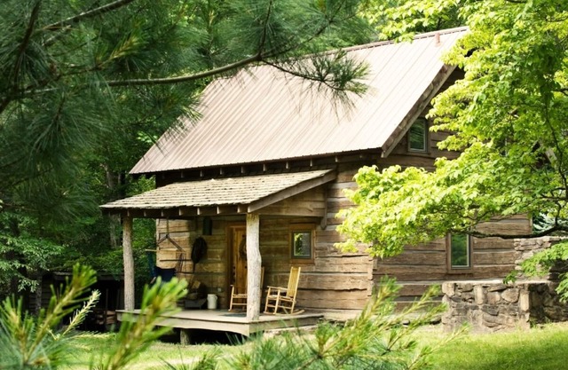Lake Eden Cabin - Élégance rustique au cœur des Blue Ridge Mountains