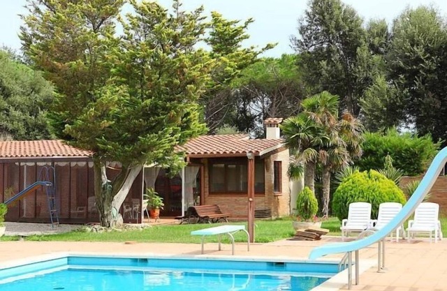 Maison rustique avec piscine à Gérone