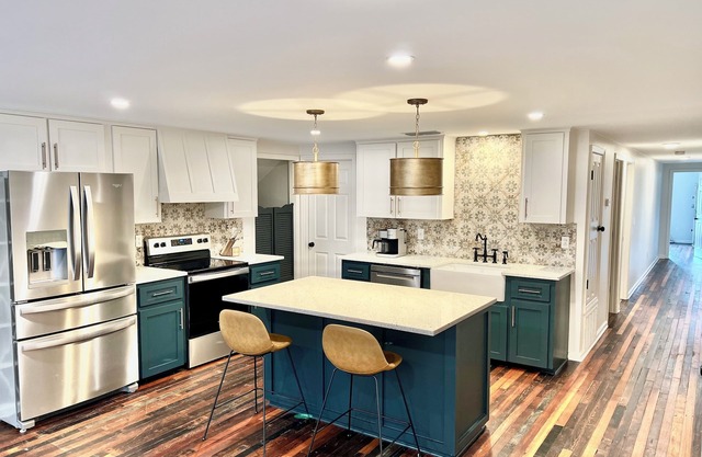 Rustic luxury, 5min from I10, 10min from The Sound and Ocean Springs Beaches