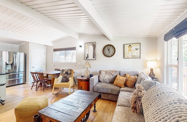 Rustic mountain view home w/ large yard, pond, & updated kitchen - dog-friendly