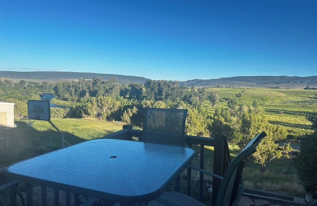 Rustic Riverfront Studio on the White River & OHV trail outside of Meeker w/WiFi