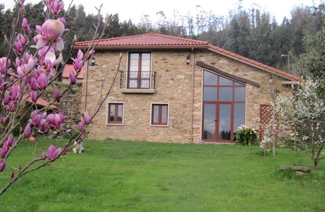 STONE RUSTIQUE EN CEDEIRA, GALICIA