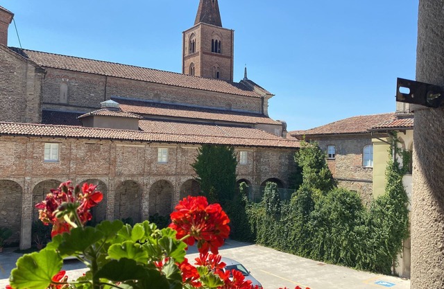 Villa rustique à la campagne avec piscine privée près des restaurants et superbe vue
