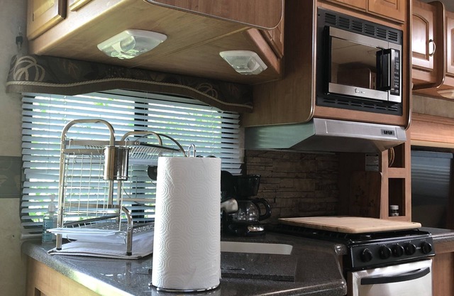 RV / Efficiency Apartment / Studio