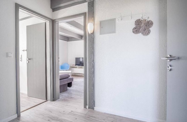'Säbelschnäbler' vacation apartment with balcony for a relaxing break