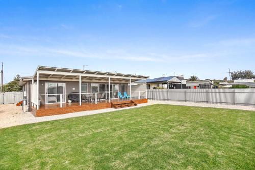 Sa Holiday House 'dunes Views On Simpson'
