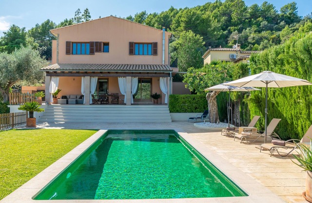 SA TANCA DE SA NINA - Beautiful villa with private pool next to the mountains. Free WIFI.