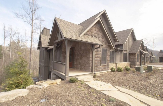 Saddle Notch Villa 3 at Bear Lake Reserve