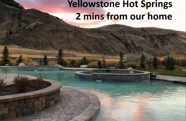 NOUVELLE LISTE! Belle maison à 10 milles du parc national de Yellowstone!