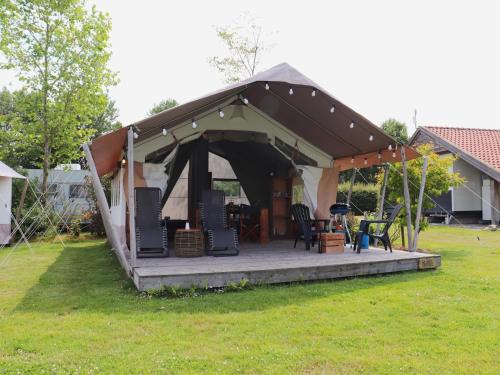 Safari tent in the middle of the Fryske Walden