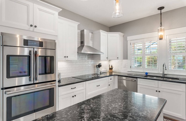Safe & Sound: Newly Built Soundfront Home in Downtown Manteo w/Optional Boat Sl
