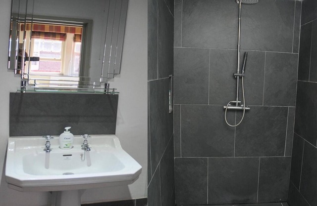 Appartement-de Luxe-Douche