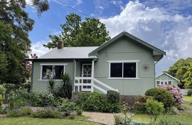 Sage Cottage - A Perfect Place to Revive and Enjoy Morton National Park