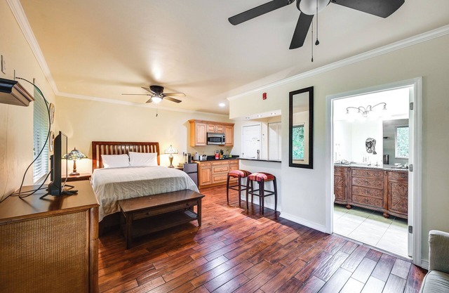 Sail, Swim, Explore: Naples Studio Near Everglades