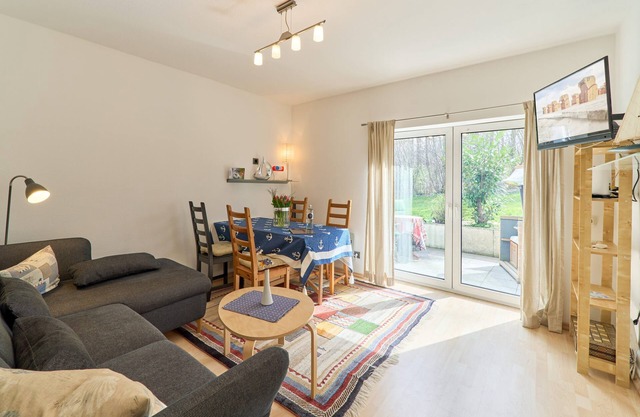 Sailors Lodge Scharbeutz - quietly located 2-room apartment with sun terrace