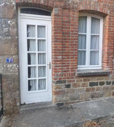 Saint Cyr du Bailleul - Maison