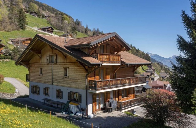 Maison Saint-Joseph à Val-d'Illiez - 20 personnes, 8 chambres