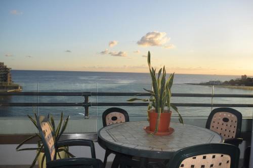 Saint Julians Seafront 200m2 beautiful Apartment