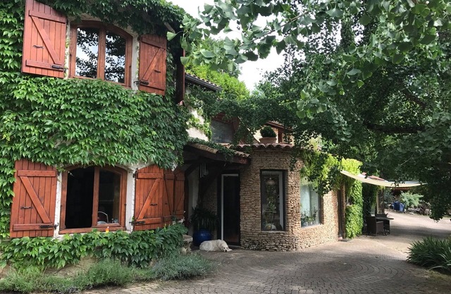St Martin Le Vinoux: Grande et belle maison coup de coeur' piscine à débordement