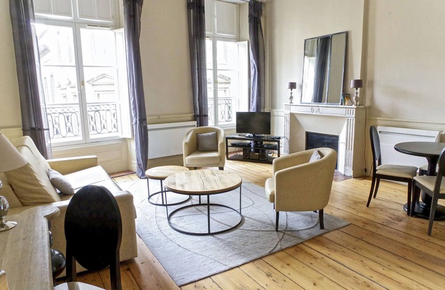 Saint-Rémi - 1 ch - Ascenseur - Proche des Restaur