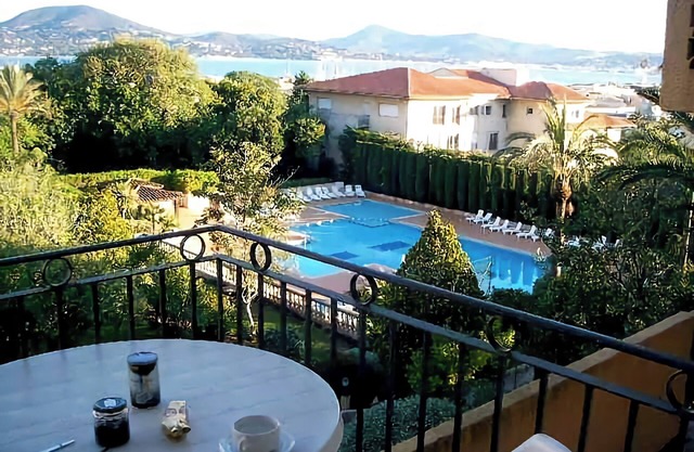 Saint Tropez - appartement centre avec piscine