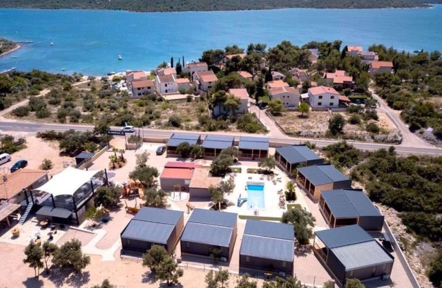SAK Mobile Homes - Standard Two Bedroom Mobile Home with Terrace and Sea View