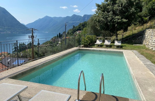 Propriété exclusive du lac de Côme avec des vues spectaculaires avec piscine, sauna, jacuzzi