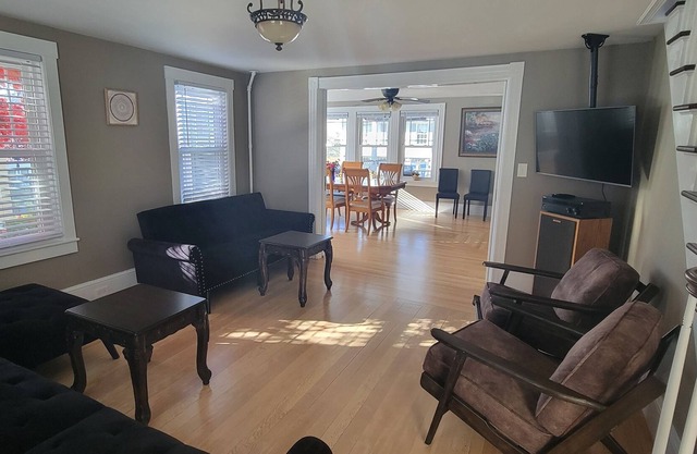 Salem St Waterview Retreat