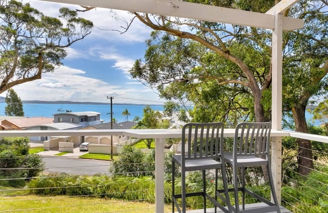 Sally Beach house with ocean views